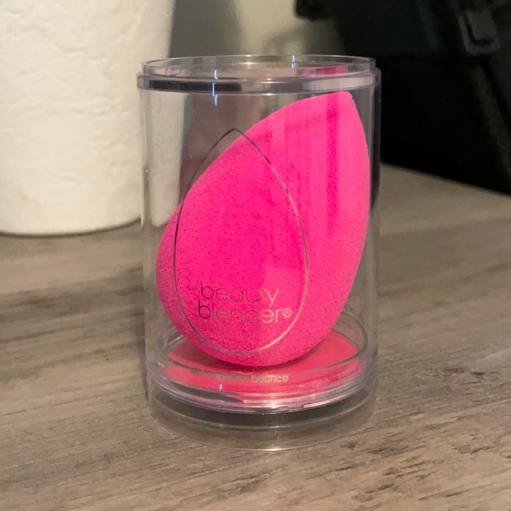 Beauty Blender Sponge - New
